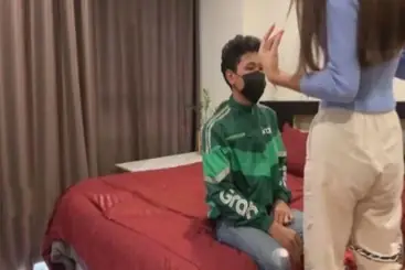 Driver Ojek Online Diajak Masuk Kamar Hotel