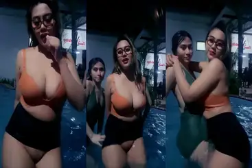 Miya Skandal Intim Bareng Sahabat di Kamar